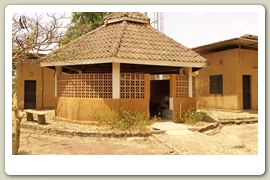 PARLOIRS  & HANGAR(APATAM)
